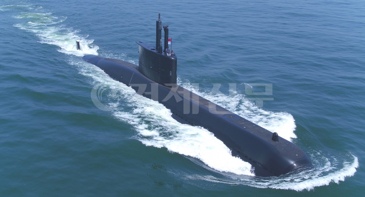 대한민국 기술대상과 세계일류 상품으로 선정된 대우조선해양의 1400톤급 수출 잠수함.