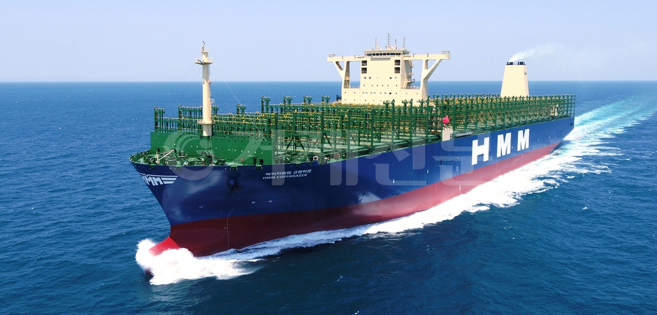 세계일류상품으로 선정된 대우조선해양의 2만4000TEU급 극초대형 컨테이너선.